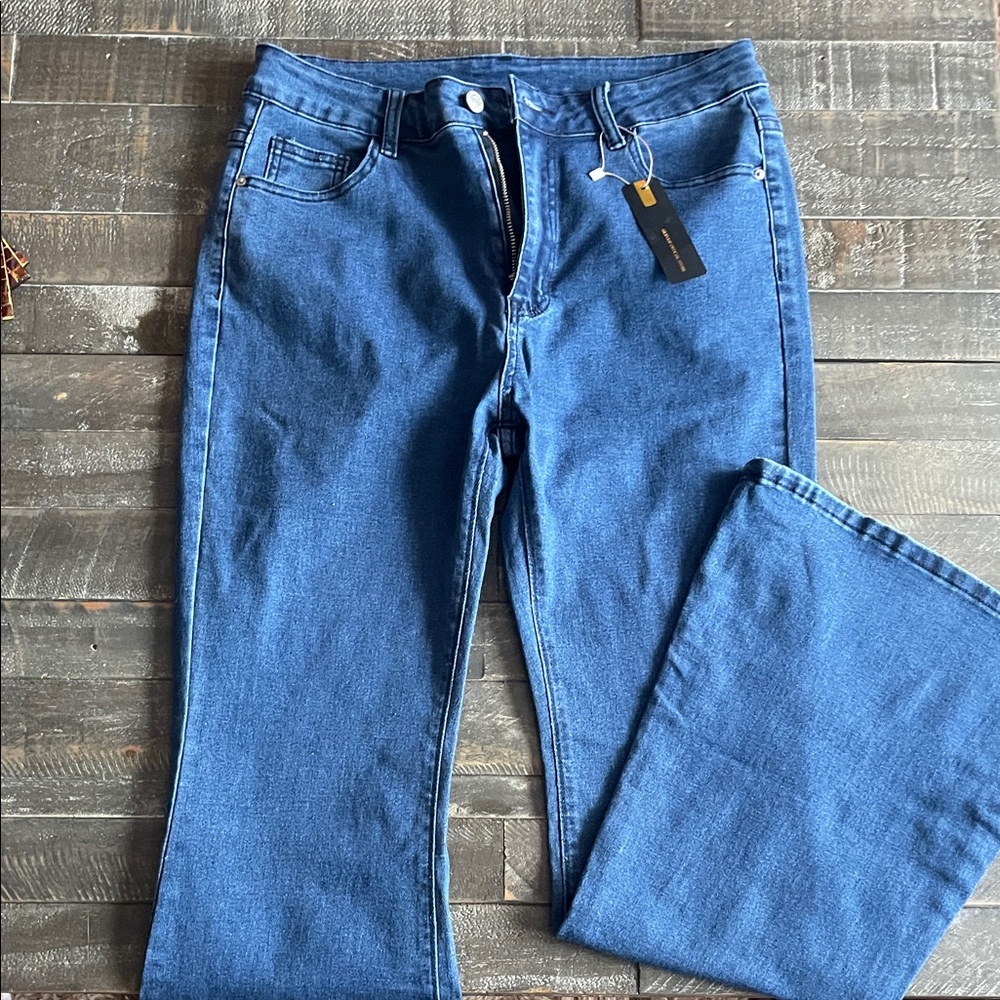 High-Rise Flare Cut Jeans